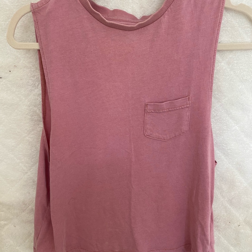 Reebok muscle tank